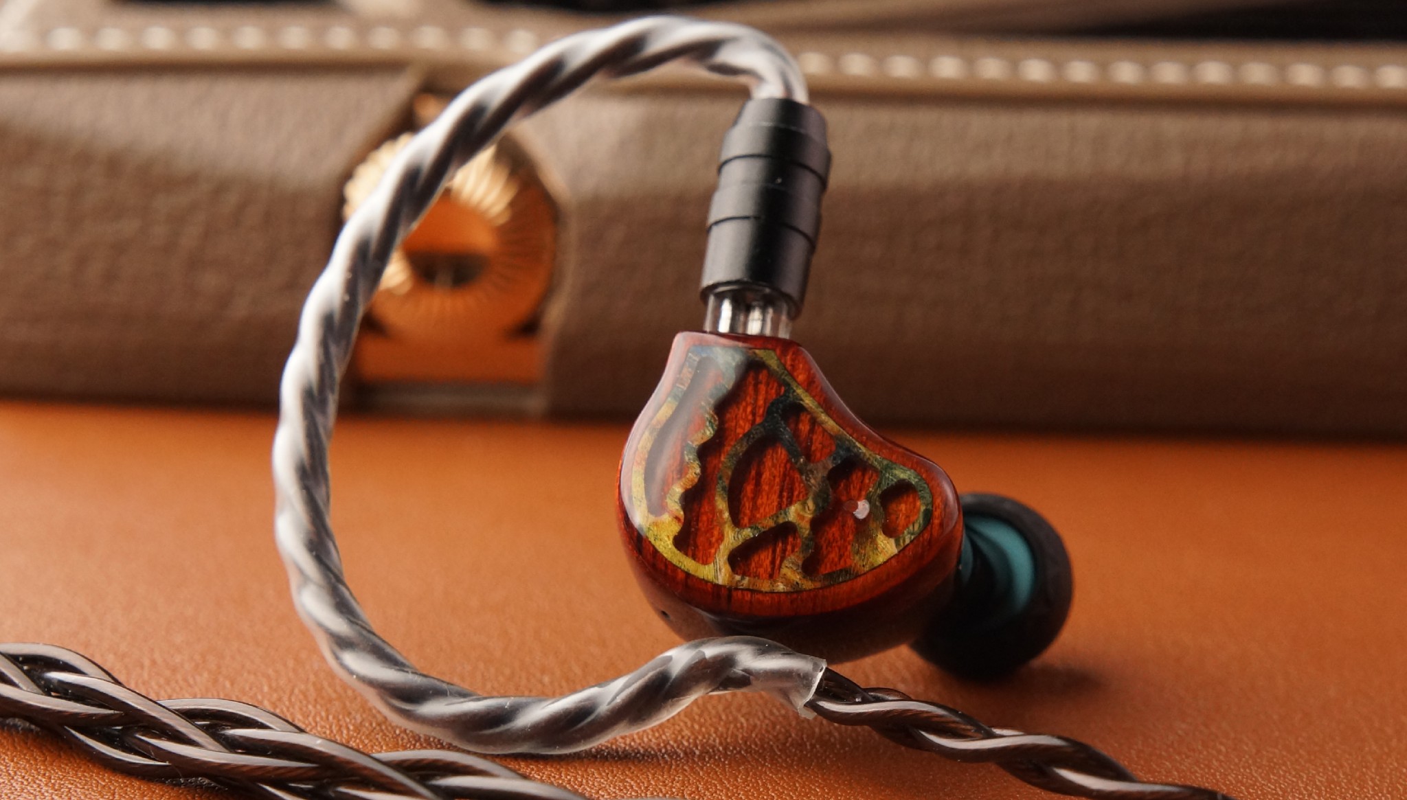 SUNLIT Product Page-01